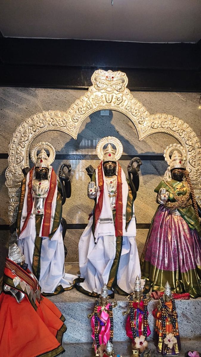 Sri Rama, Lakshmana and Sita with Hanuman